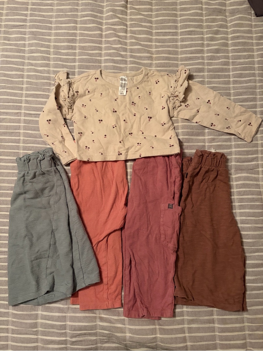 Modern moments 2T toddler girl bundle